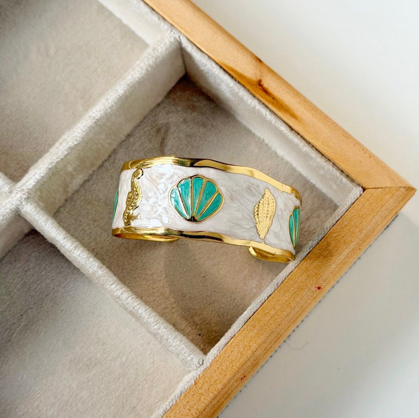 Ocean Siren Cuff