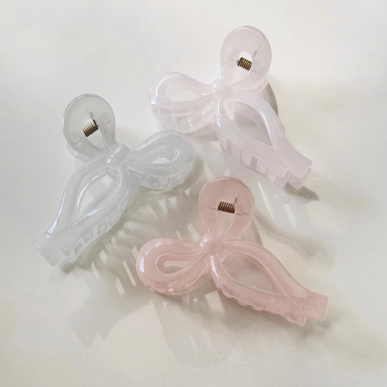 Dreamy Bow Claw Clip