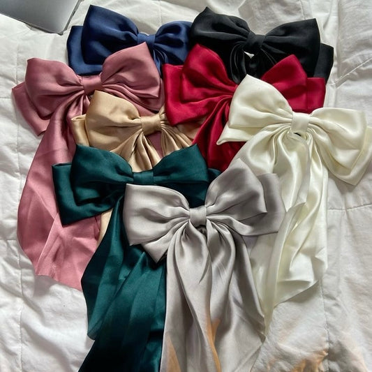 Dreamy Bow Tail