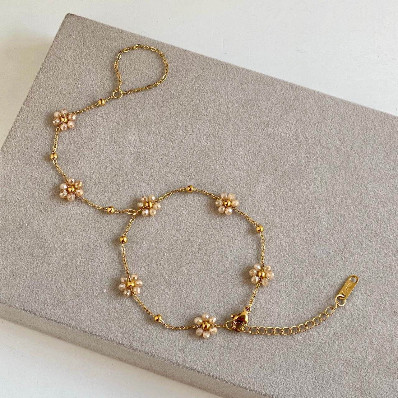 Disty Flora Hand Chain