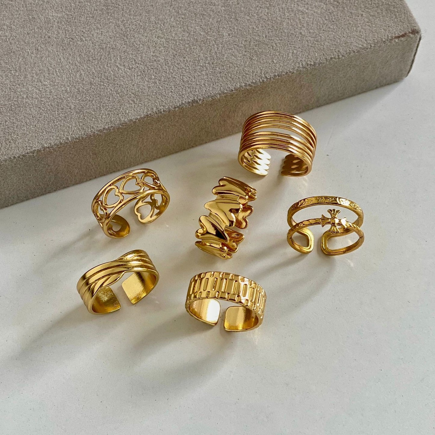 Gold Luxe Edit