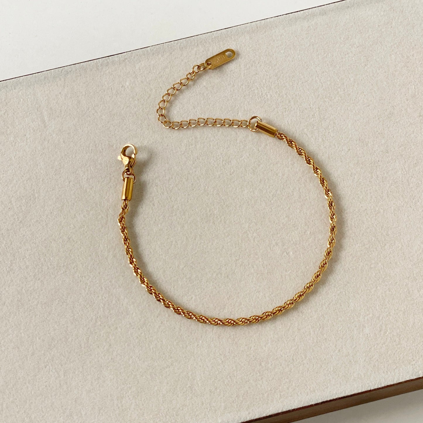 Serene Gold Bracelet