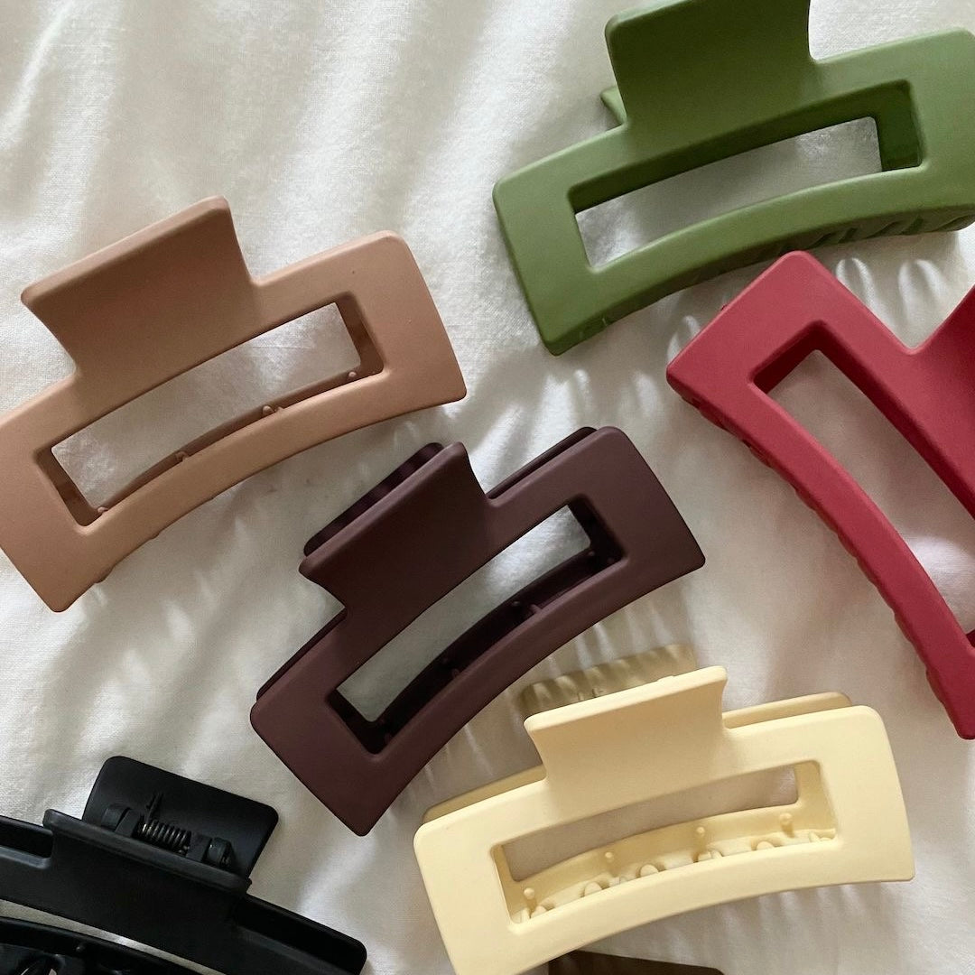 Neutral Hair Claw