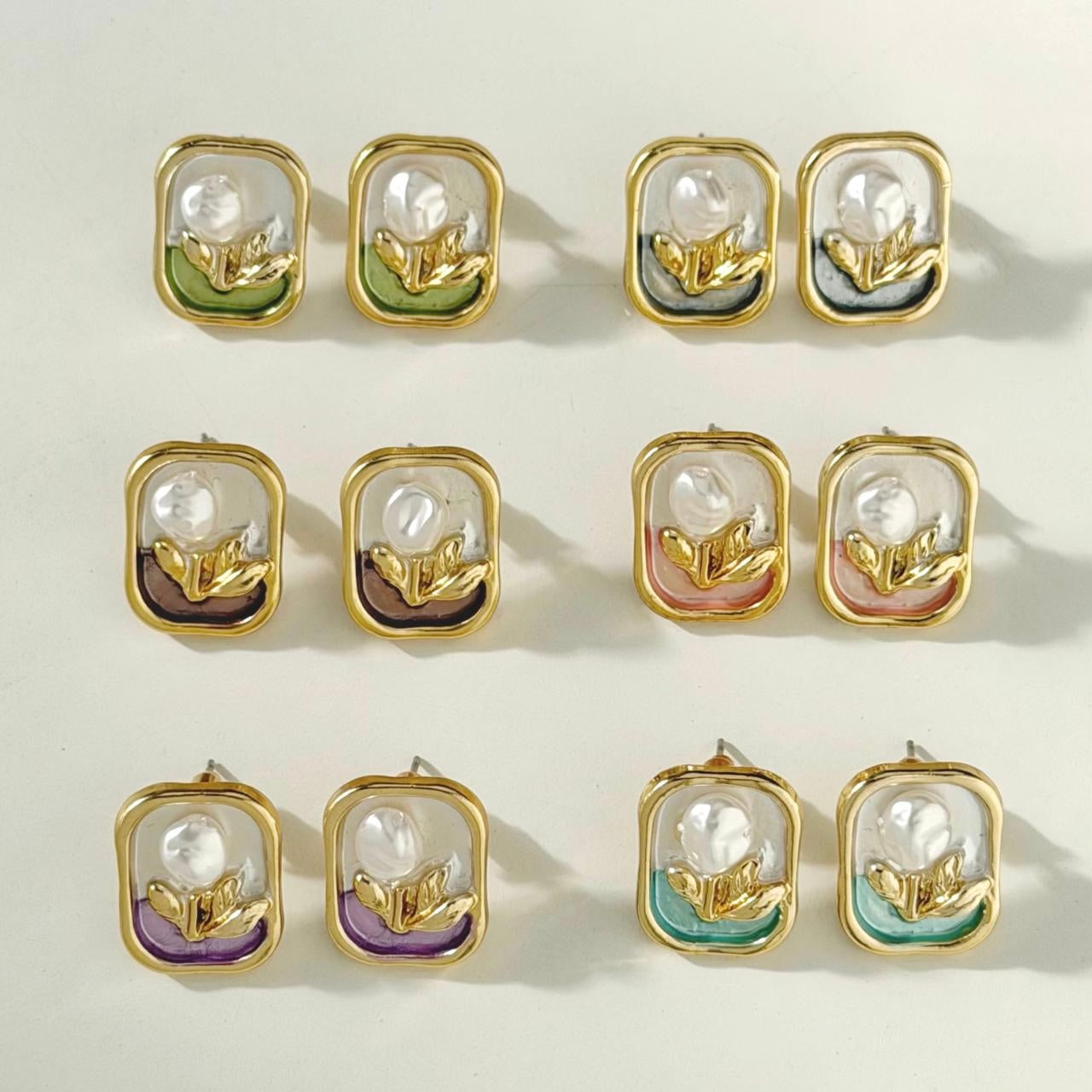 Dandelion Studs