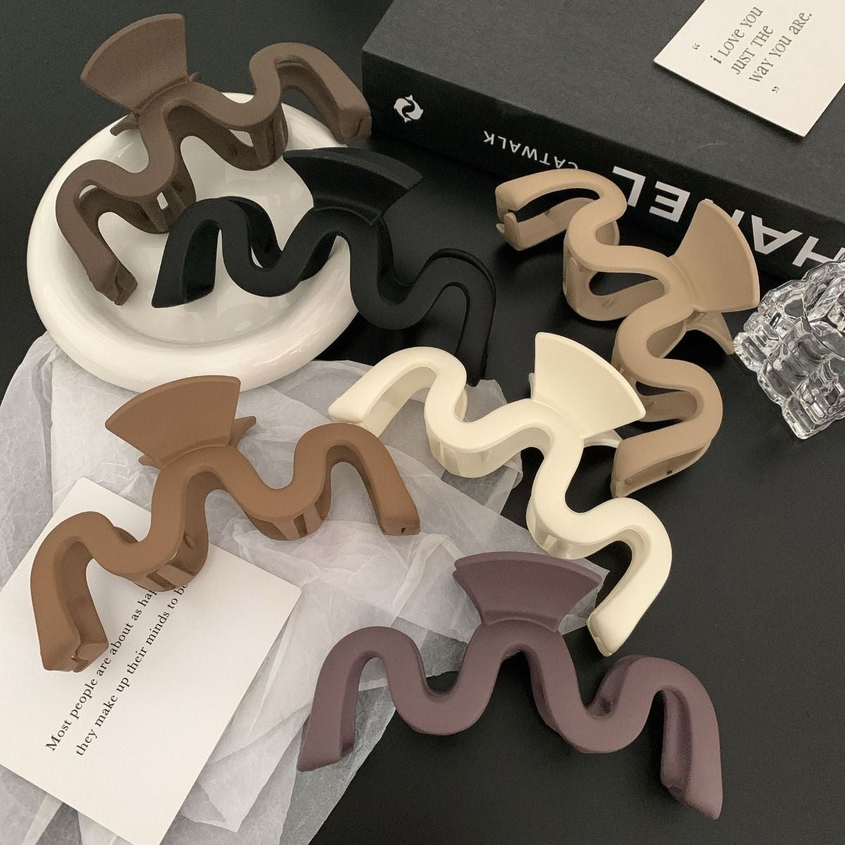 Wave Claw Clip