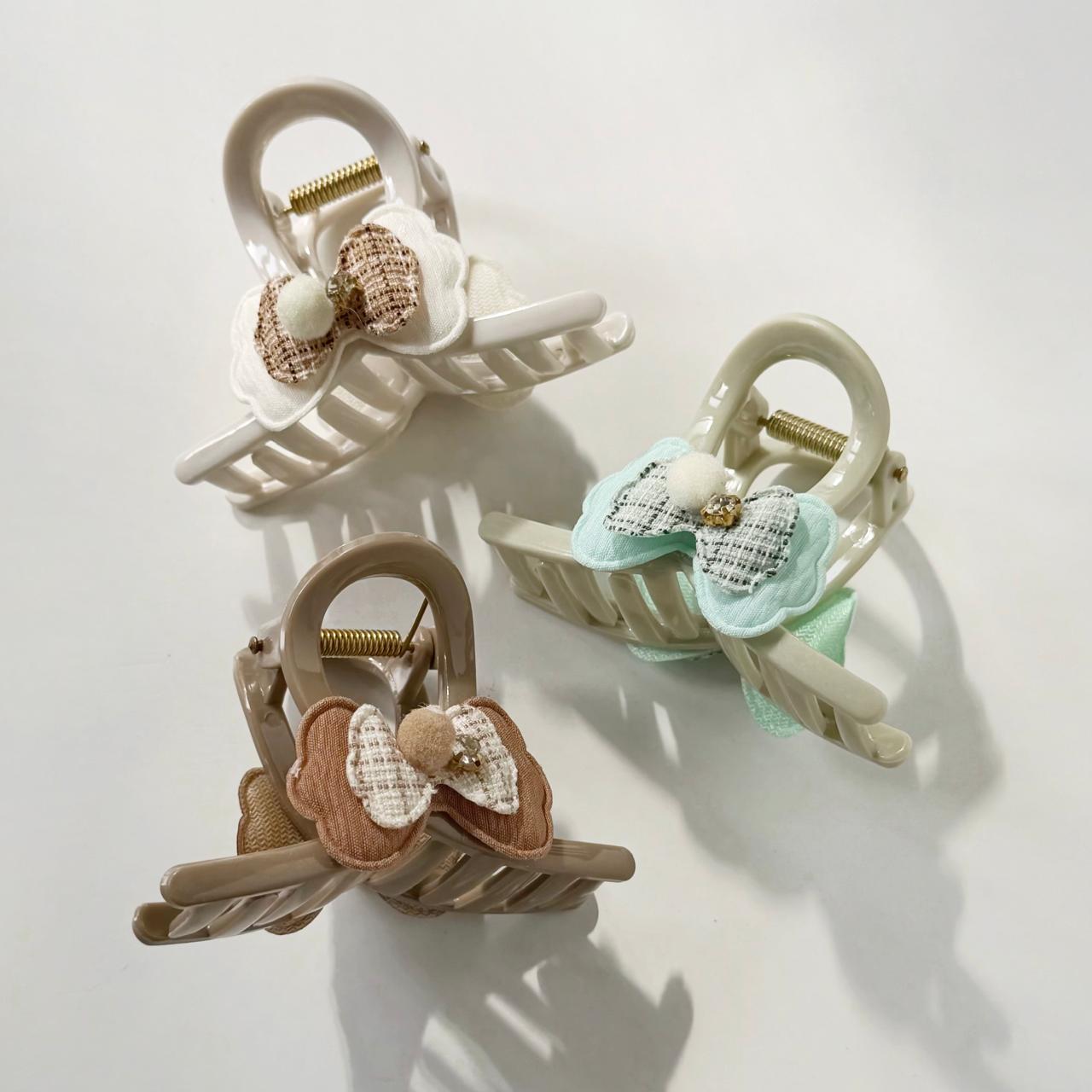 Dreamy Claw Clip