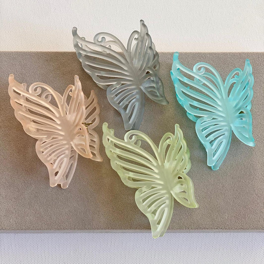 Pastel Butterfly Claw