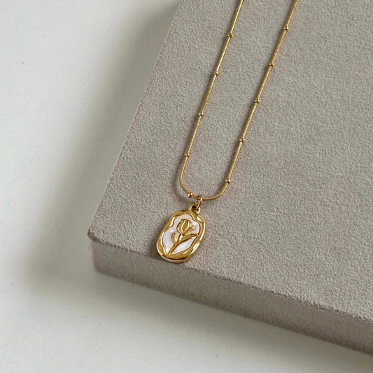 Missy Pendant