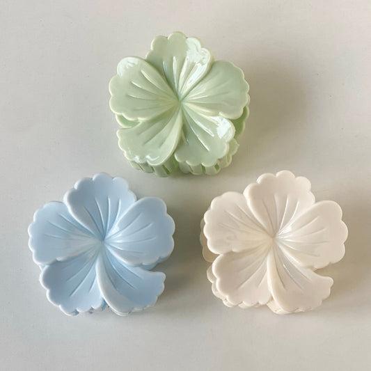 Flower Claw Clip