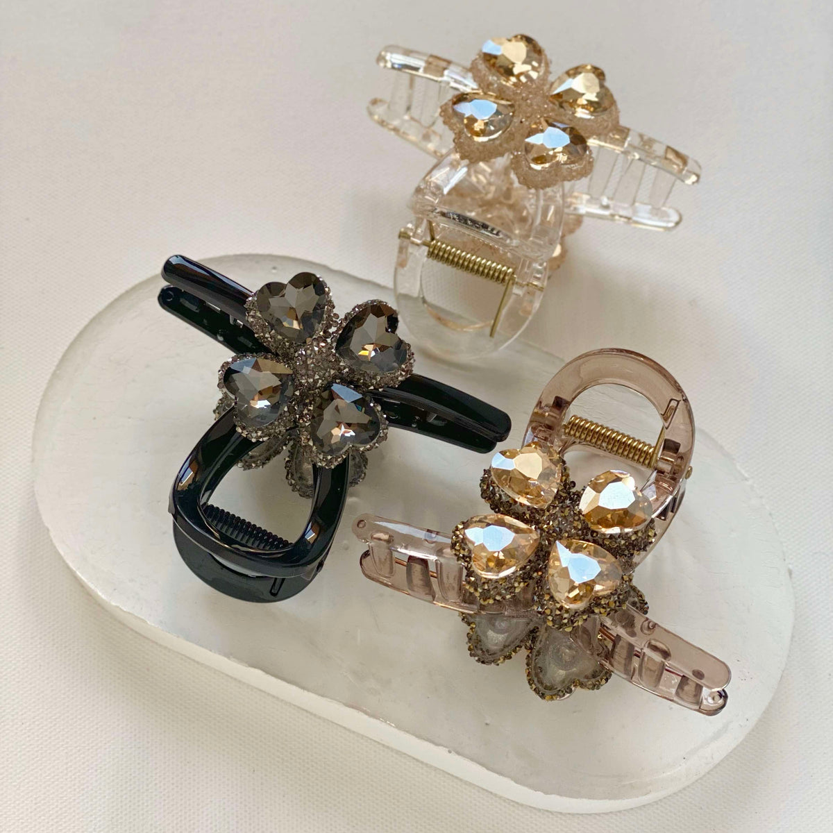 Glitzy Flora Claw Clip