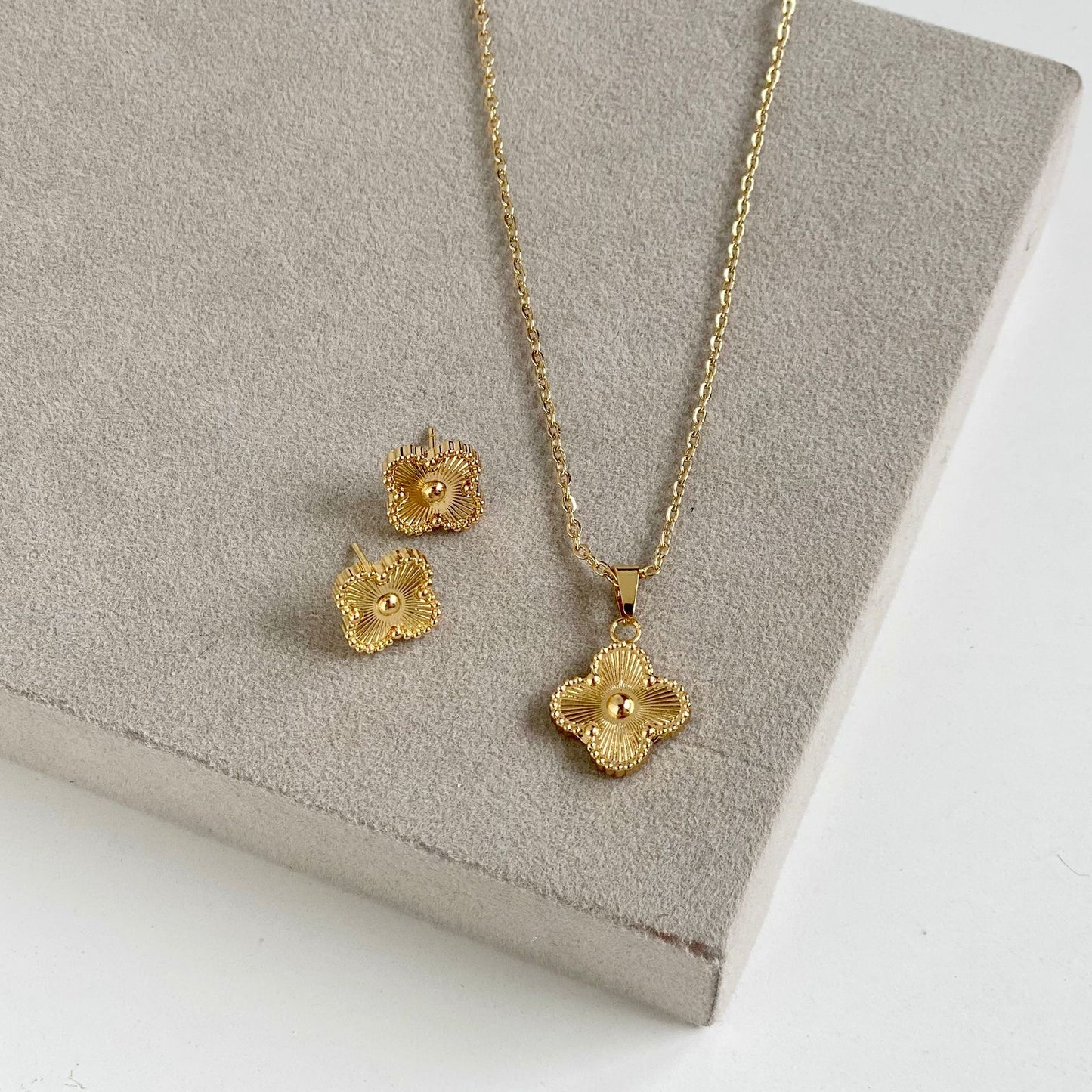 Luxe Clover Set
