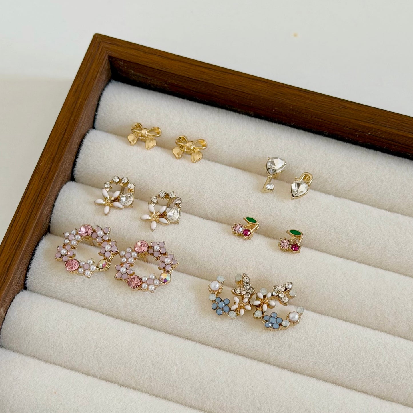 Meadow Studs Set