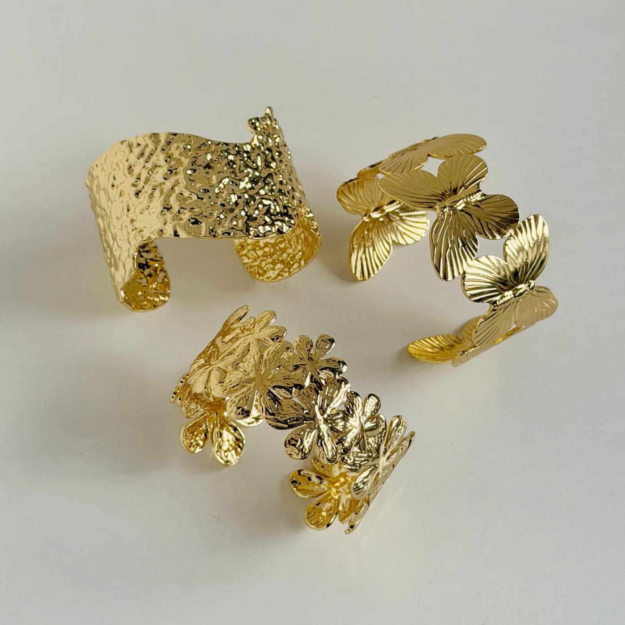 Flora Gold Cuff