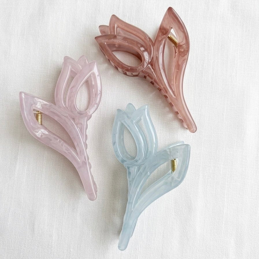Tulip Claw Clip
