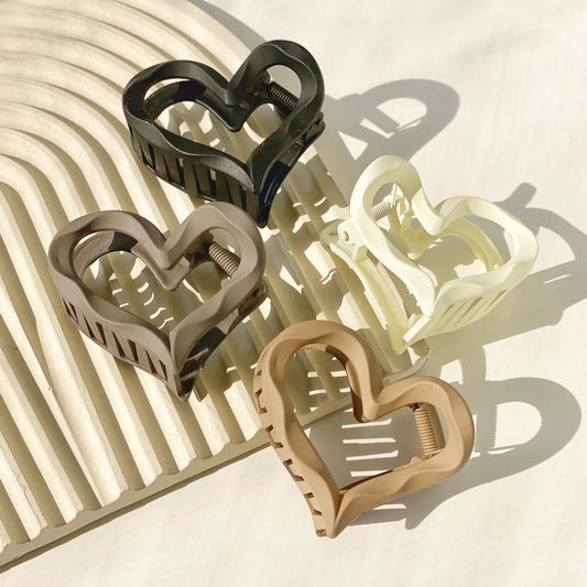 Heart Claw Clip