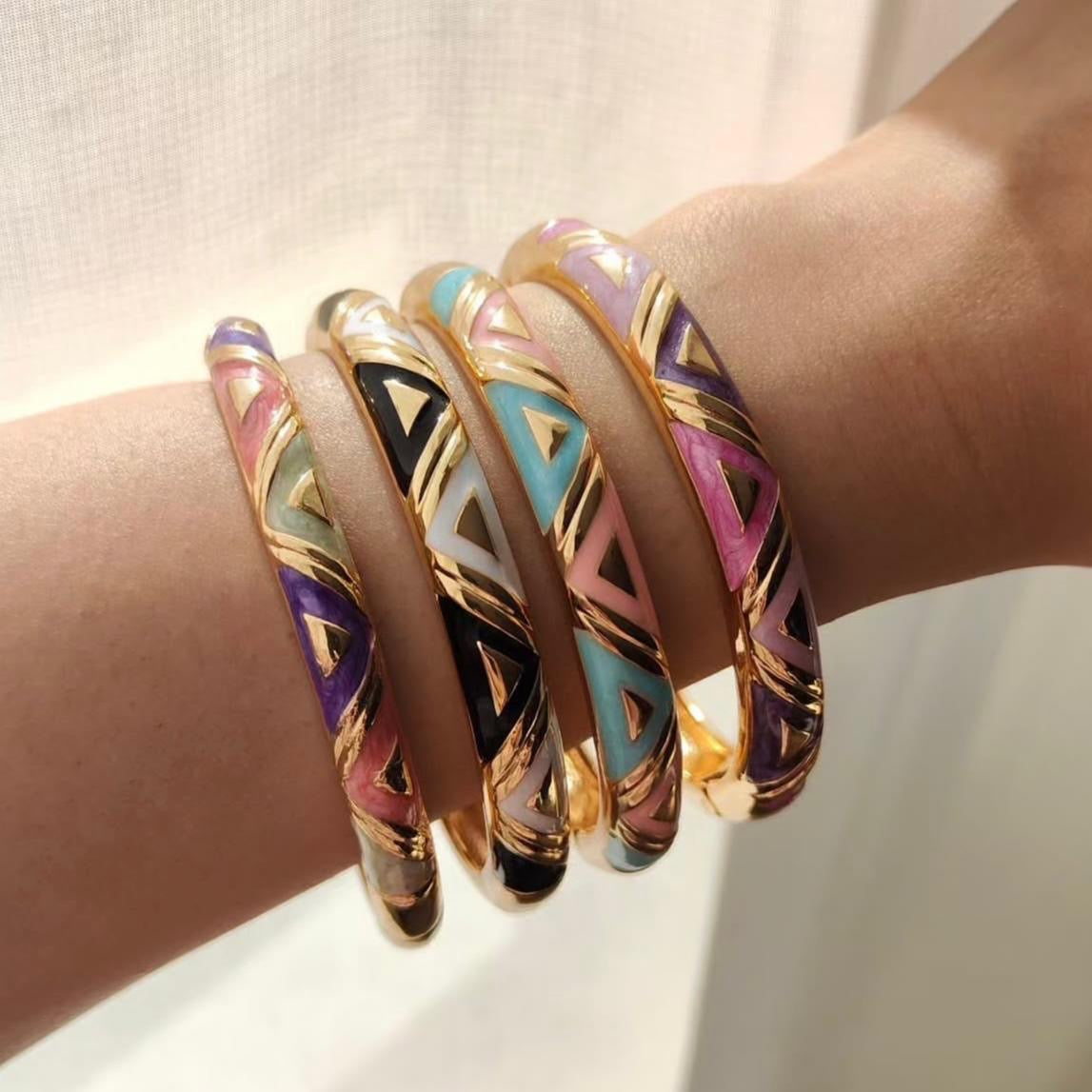Dream Stack Bangle (1 pc)