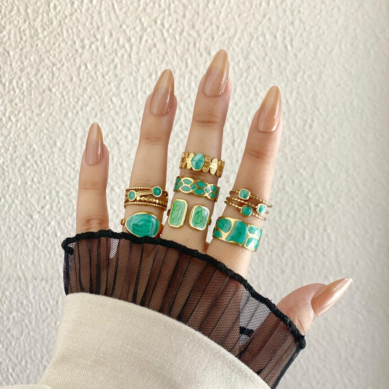 Jade LUXE Edit