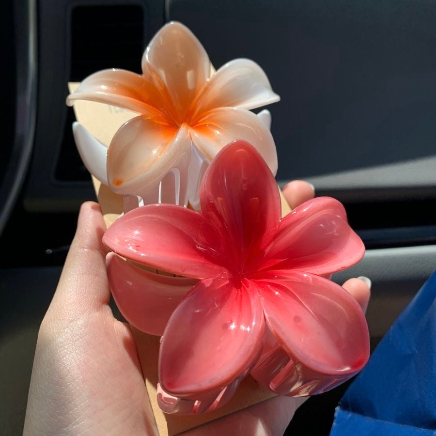 Lotus Claw Clip