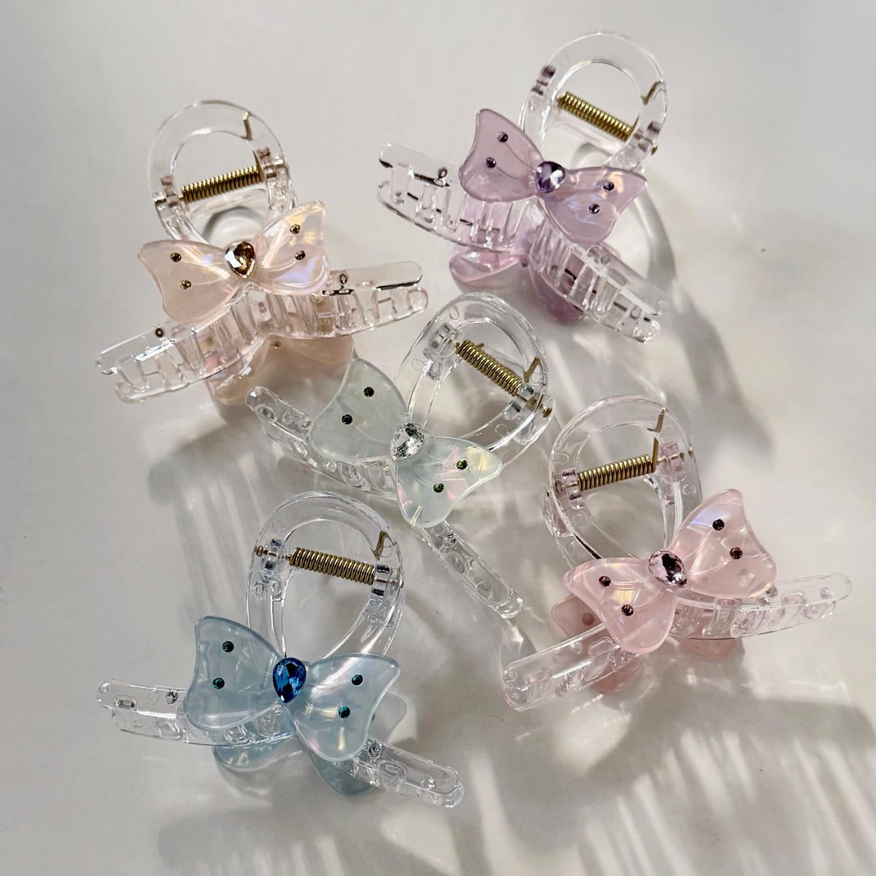 Dreamy Flutter Claw Clip