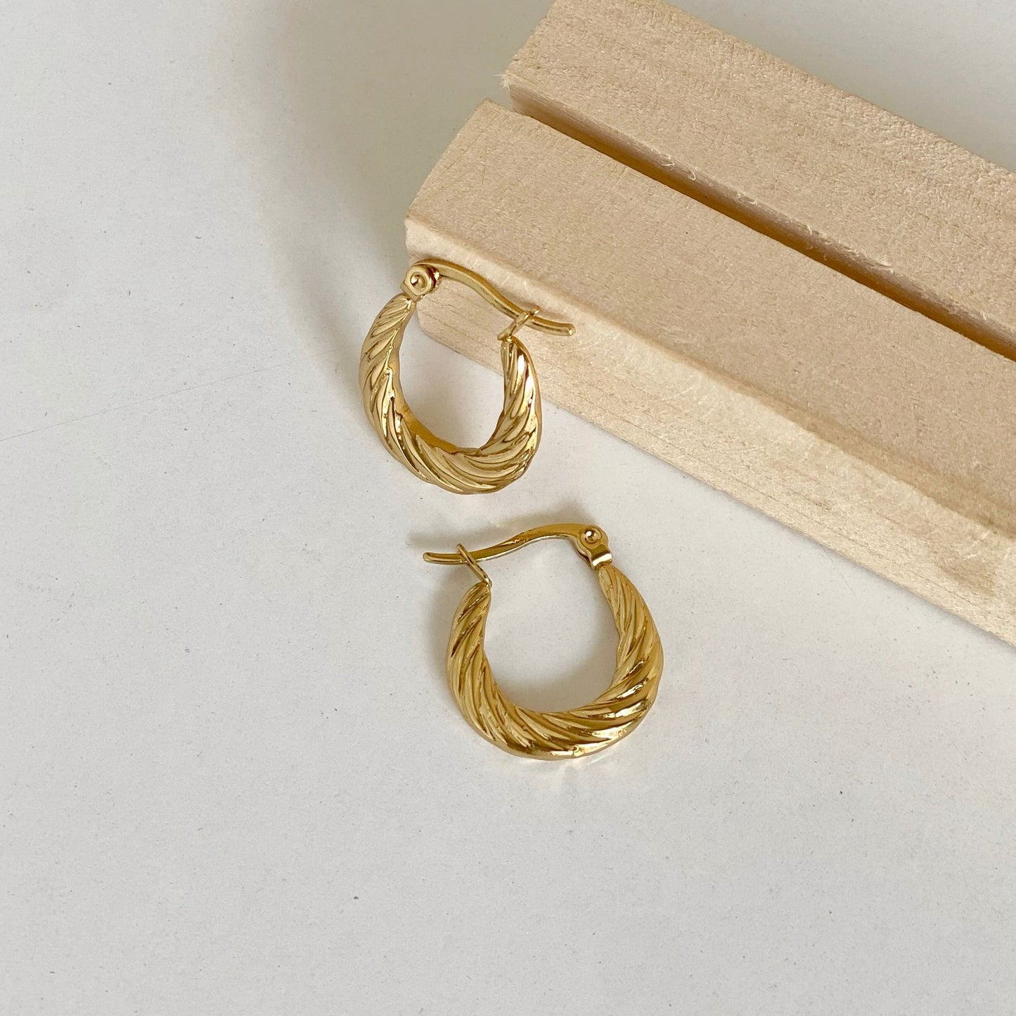 Briken Hoops