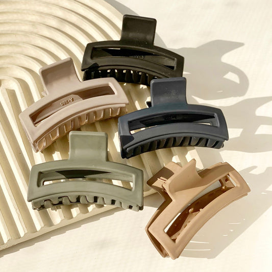 Neutral Hair Claw