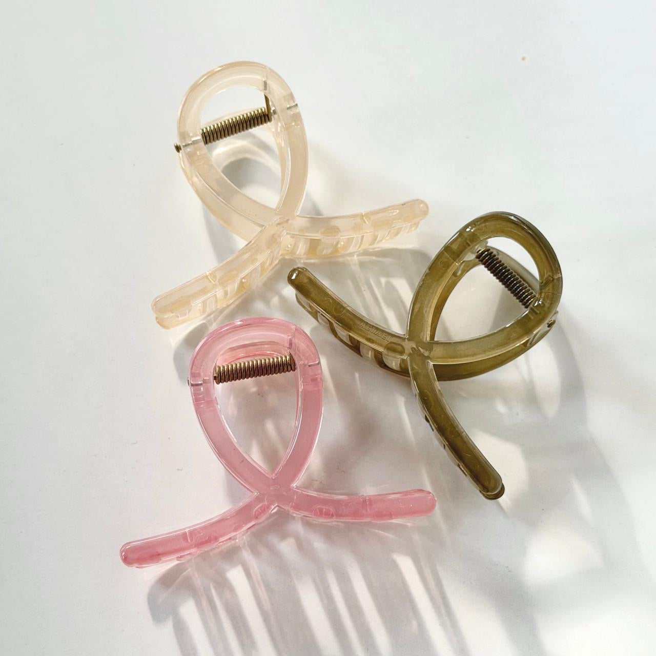 Gloss Cross Clip