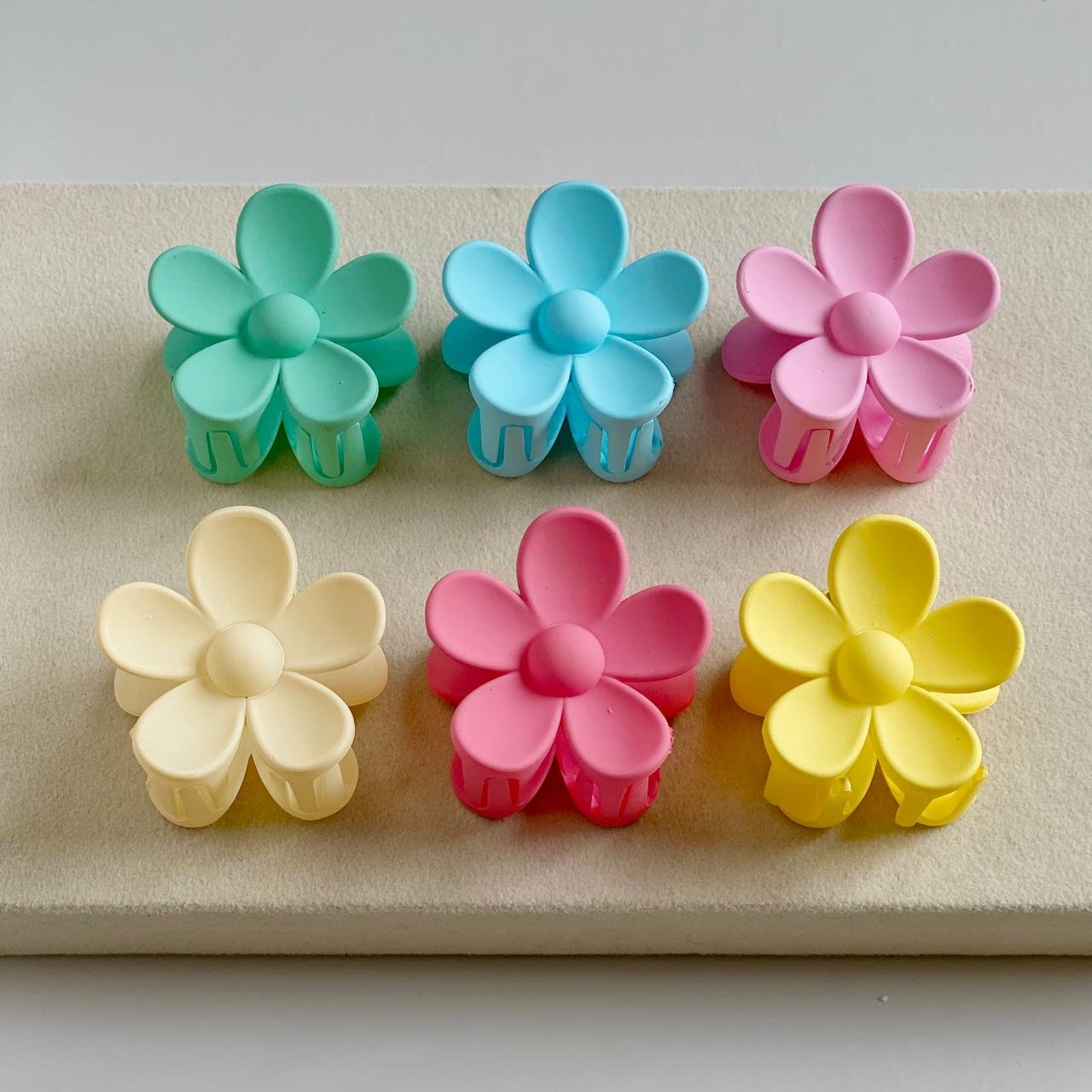 Flower Claw Clip