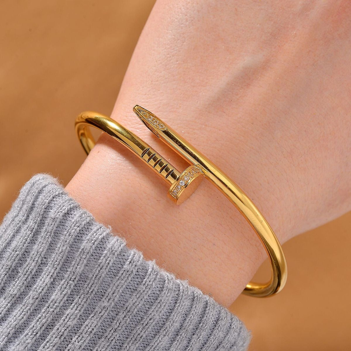 Tacha Bling Nail Bracelet