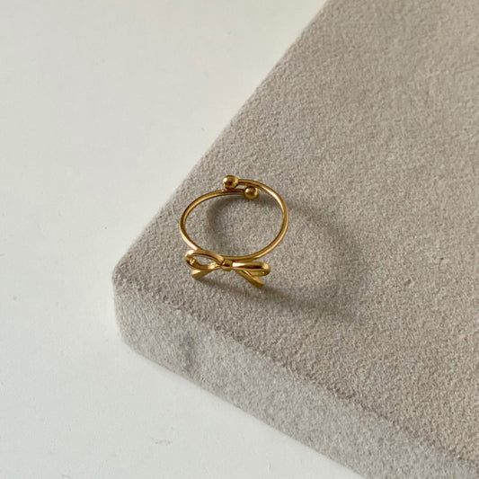 Baby Bow Ring