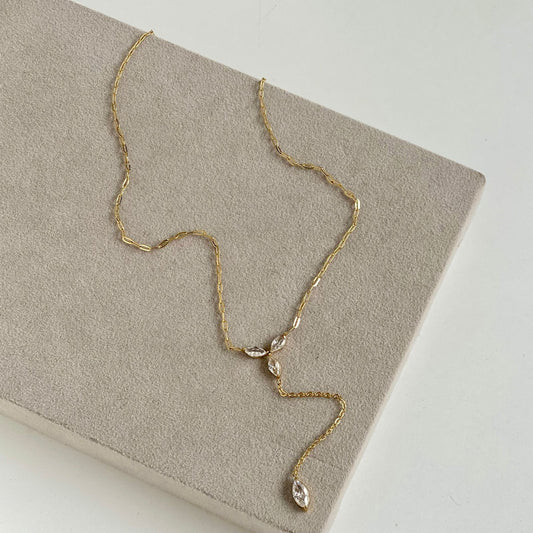 LUX Chérie Necklace