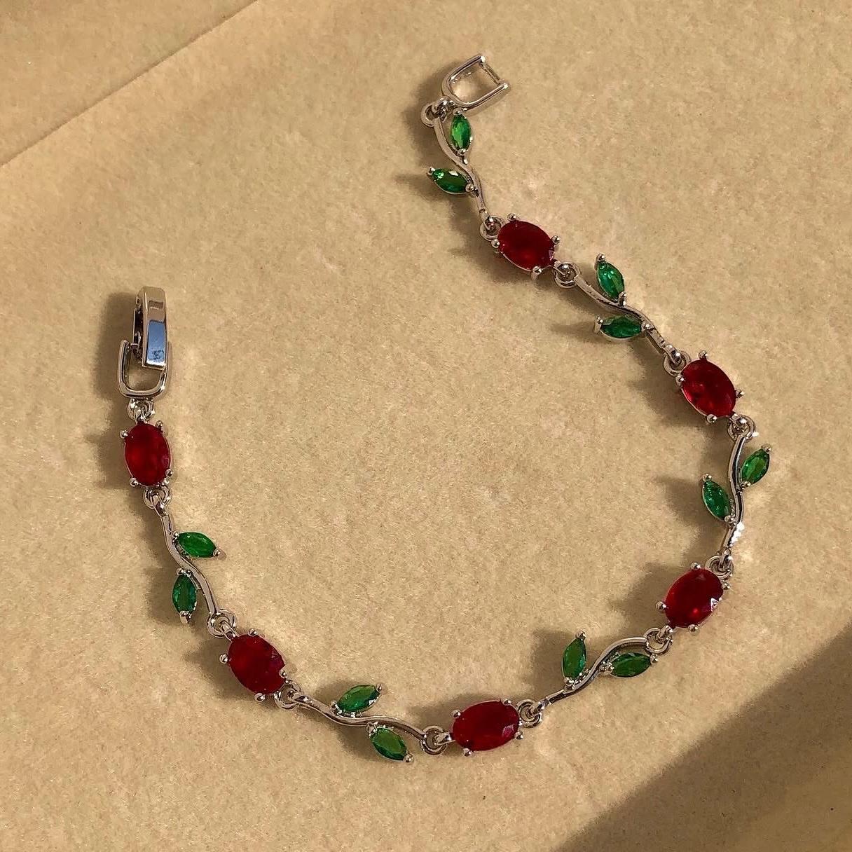 Tulip Bracelet