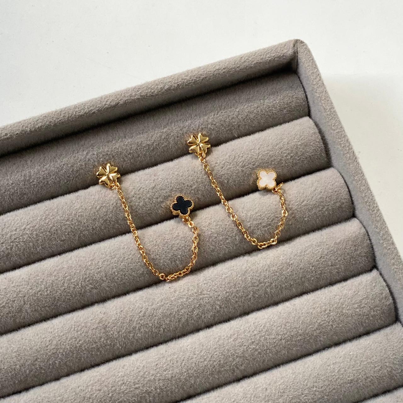 Clover Side Ear Piercing Studs