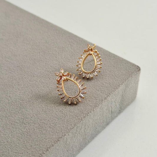 Diah Diamond Studs