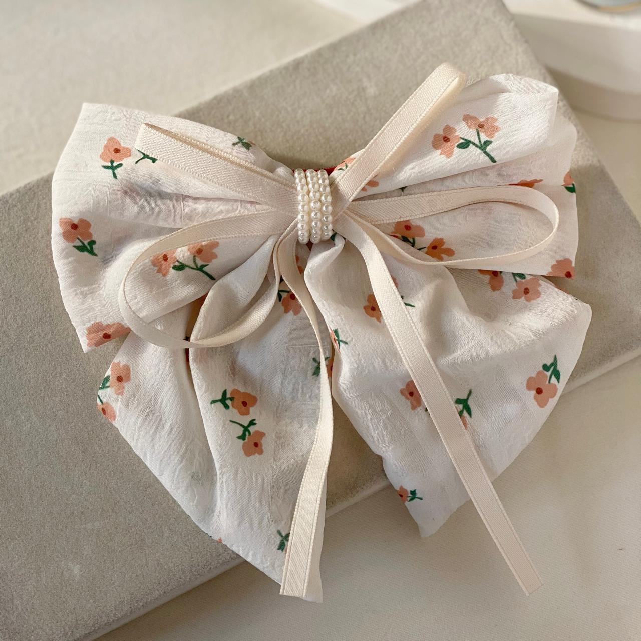 Blossom French Bow