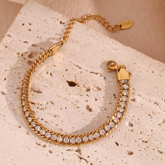 Lamour Zircon Bracelet