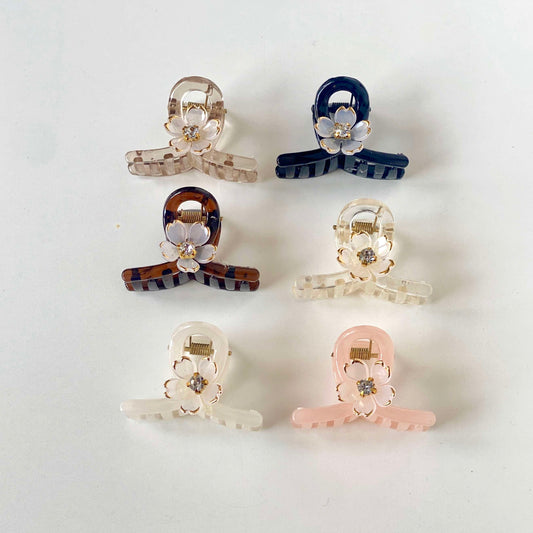 Flora Cross Clip