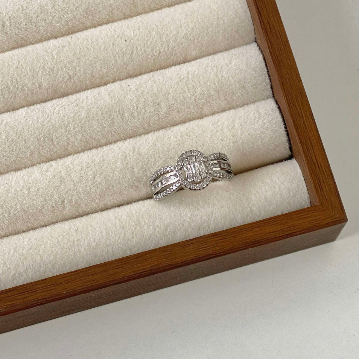 Majestic Ice Cluster Ring