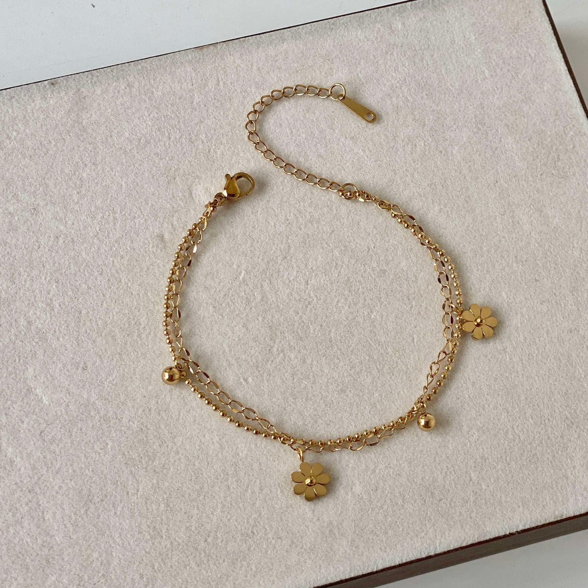Golden Daisy Bracelet