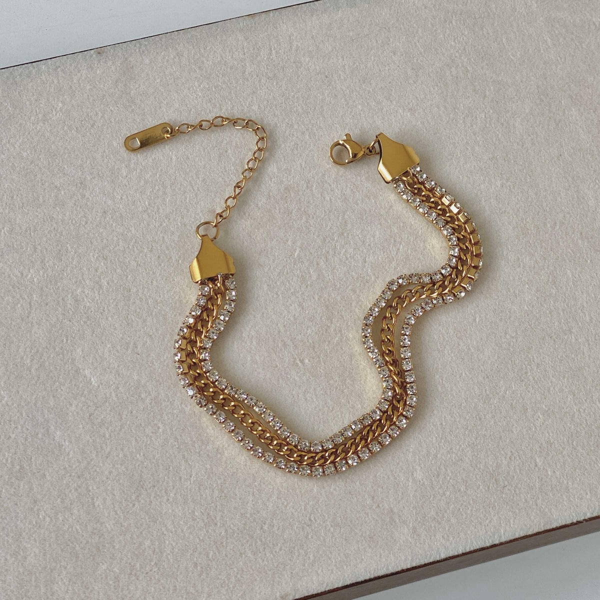 Luxe Divine Trio Bracelet