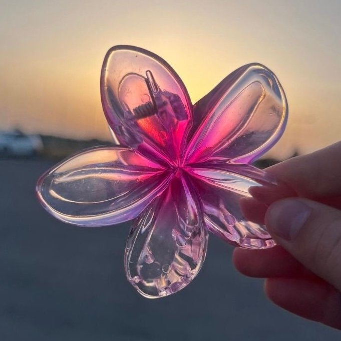 Lotus Claw Clip